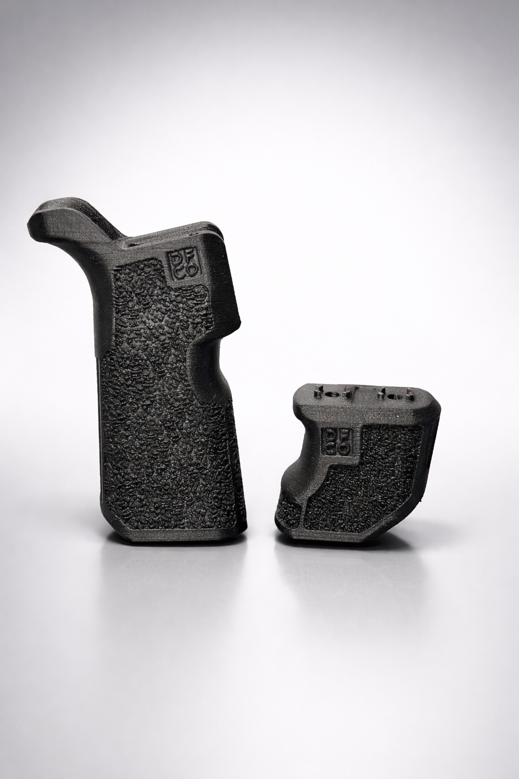 Pistolete y Grip 3D AR15 DFCO GBB