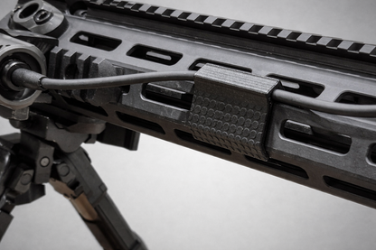 Cubre railes M LOK PASACABLES - 3und.