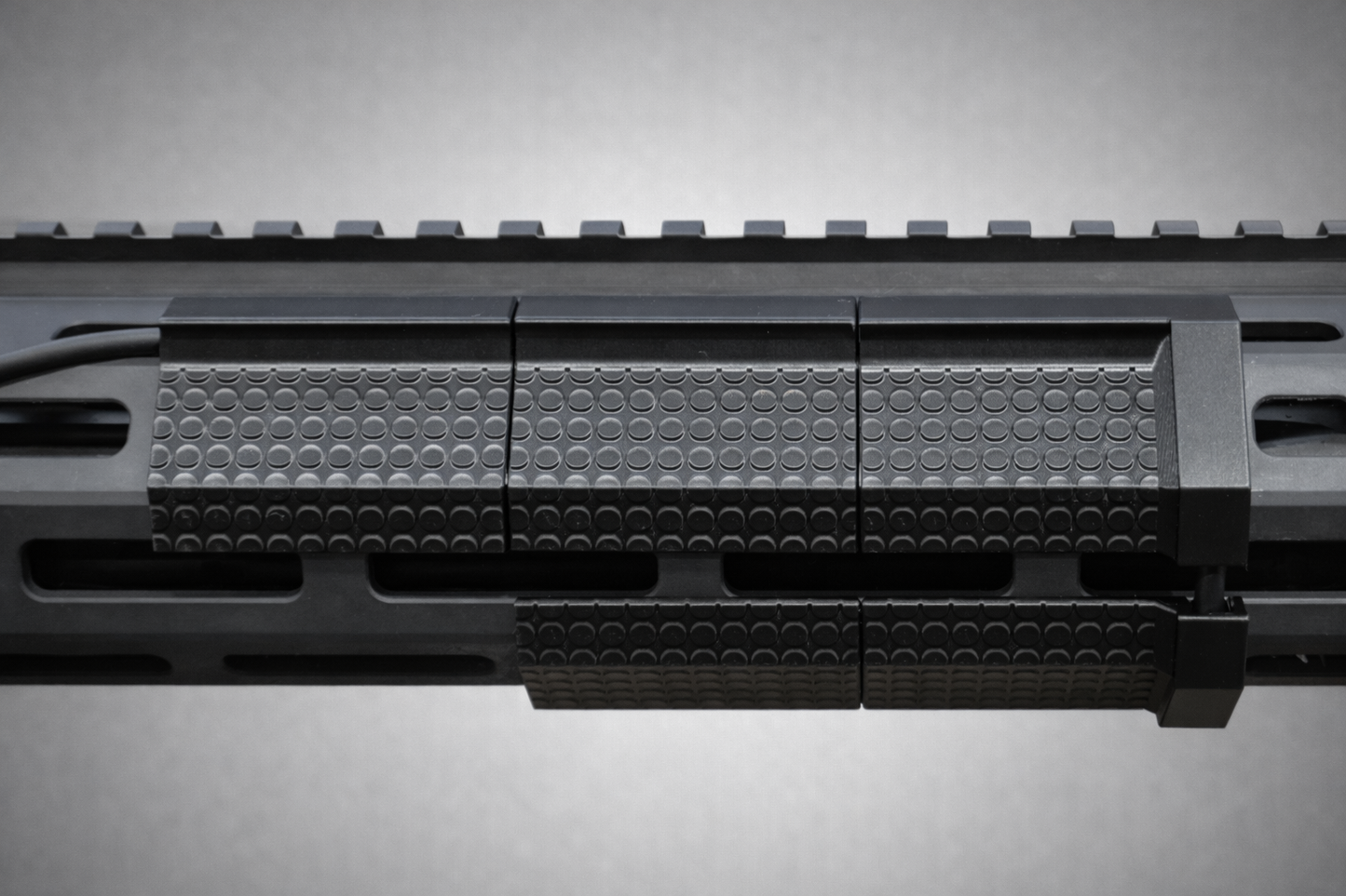 Cubre railes M LOK PASACABLES - 3und.