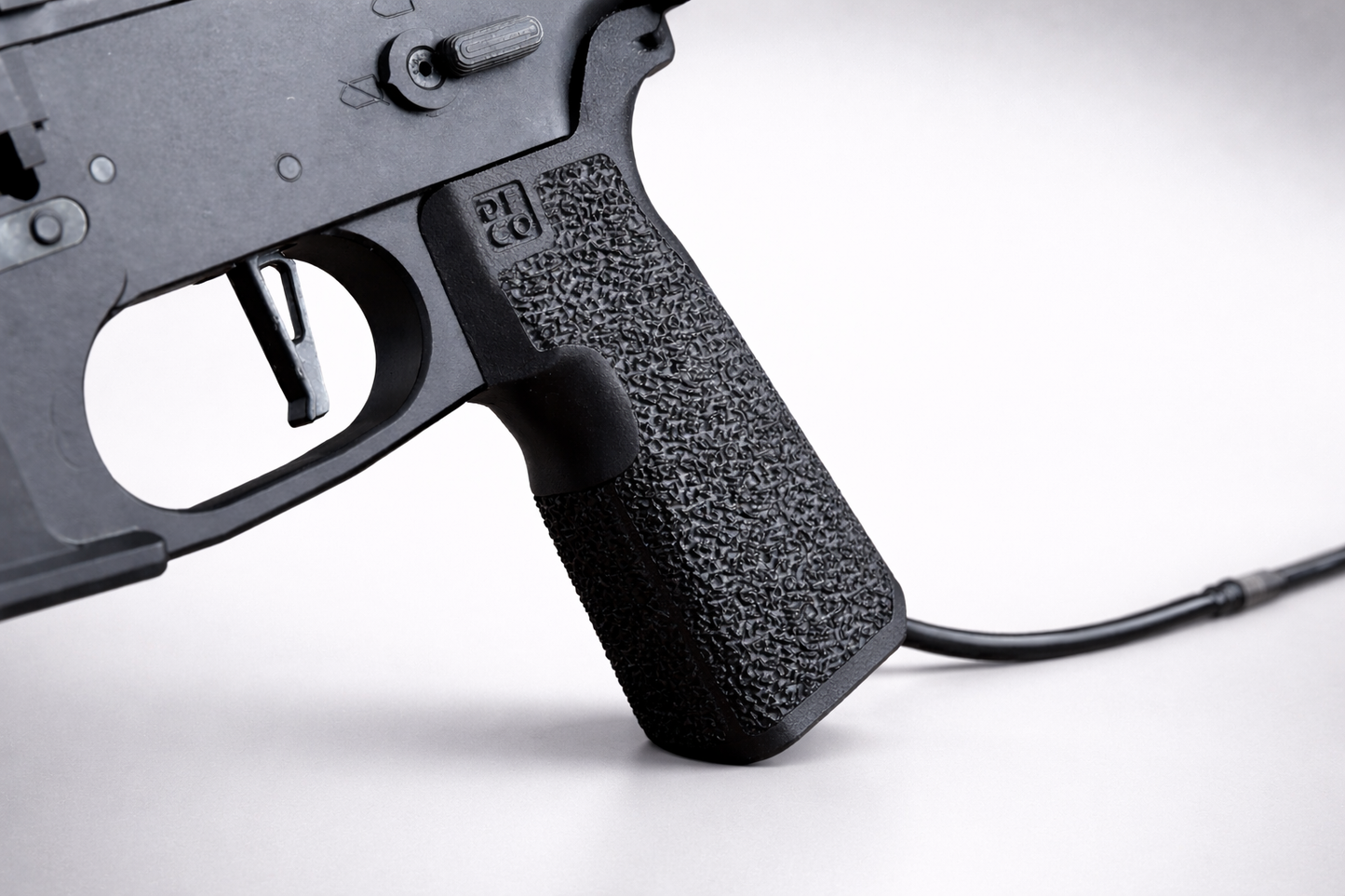 Pistolete y Grip 3D AR15 DFCO GBB