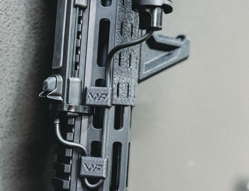 Cubre railes M LOK Pasacables MINI - 5und